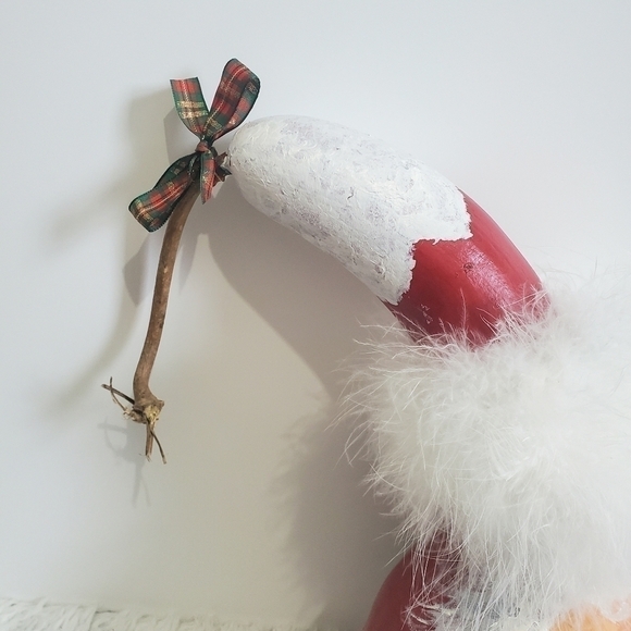 𝅺HANDPAINTED Santa Winter Butternut Squash Home Decoration - Picture 4 of 8